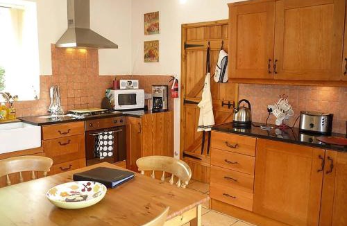 Whitecroft House | The Miners Cottage