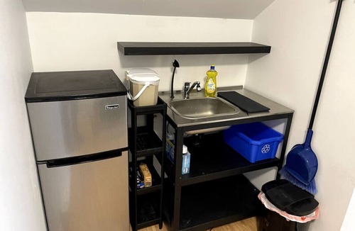 Hull Apartment | The Mini Apartment on Richer