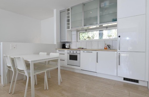 Caslano House | The Minimal House & SPA