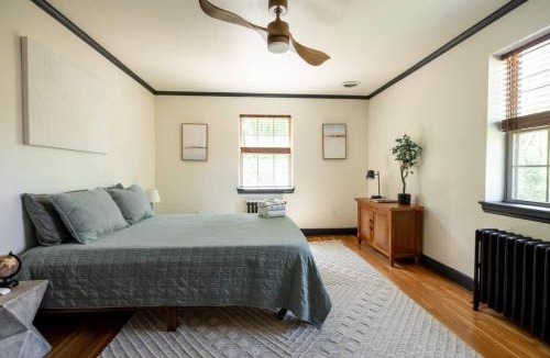 Conestoga House | The Minimalist Retreat