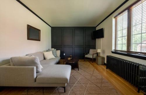 Conestoga House | The Minimalist Retreat