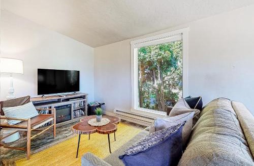 Lilliwaup House | The Mint At Hood Canal