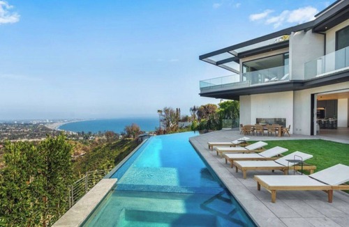 Pacific Palisades House | The Miramar Estate- A Sanctuary Above Los Angeles w/180° Ocean-to-City Views