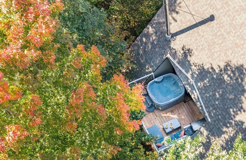 Beaupre Ski Chalet | The Misco | Spa | AC | Mont-Ste-Anne | Indoor and Outdoor Pool | Sauna | BBQ