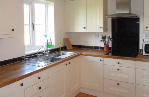 Redisham House | The Moat House, Suffolk UK