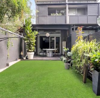 Leichhardt House | The Mod - Striking Split Level Gem in Sydney's West