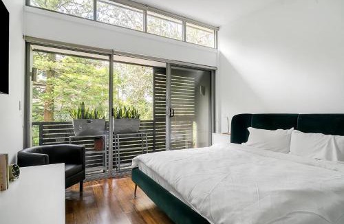 Leichhardt House | The Mod - Striking Split Level Gem in Sydney's West