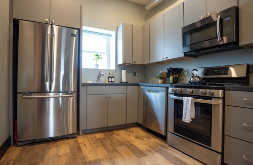 Buffalo Apartment | The Modern Loft at the foot of the Bighorns