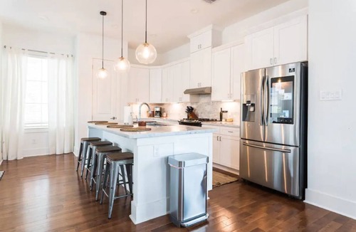 Washington Ave./ Memorial Park House | The Modern @ Lower Heights