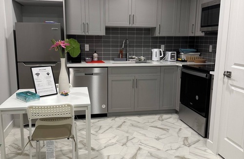 Southwest Calgary Hotel | The Modern Nest