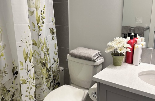 Southwest Calgary Hotel | The Modern Nest