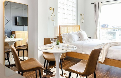 Queens Hotel | The Modernist Hotel