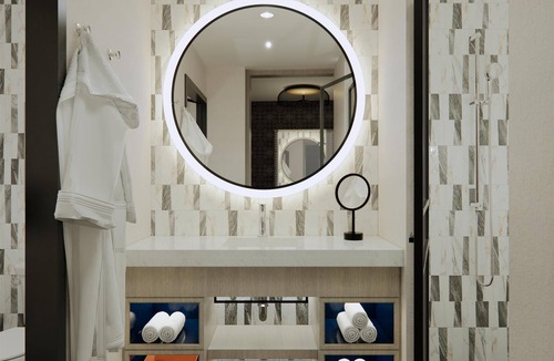 Downtown San Antonio Hotel | The Monarch San Antonio, Curio Collection By Hilton