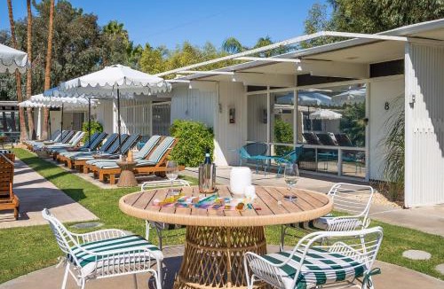 Desert Park Estates Hotel | The Monkey Tree Hotel by AvantStay