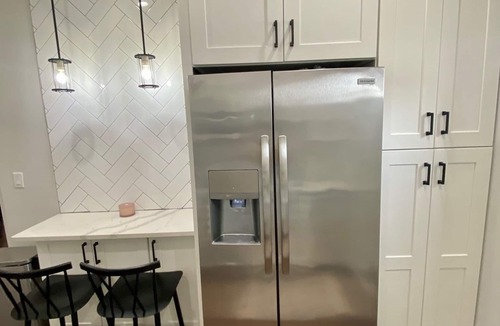 West New York Apartment | The Monrow Brownstone!