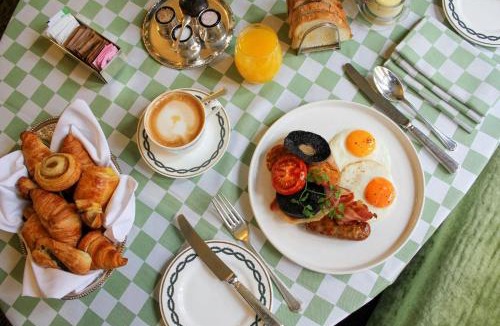 Bloomsbury Hotel | The Montague On The Gardens