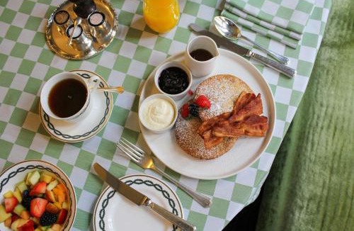 Bloomsbury Hotel | The Montague On The Gardens