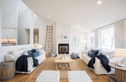 Picton House | The Montauk | West Lake | 6 Bedrooms | Waterfront