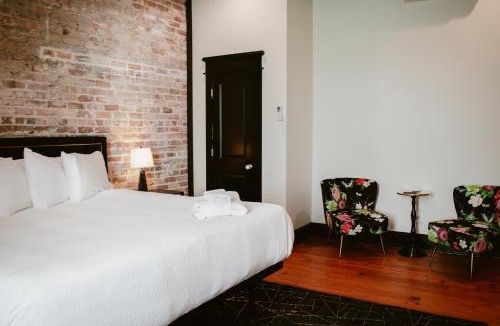 Historic Downtown Apalachicola Apartment | The Montgomery by Visit Apalach