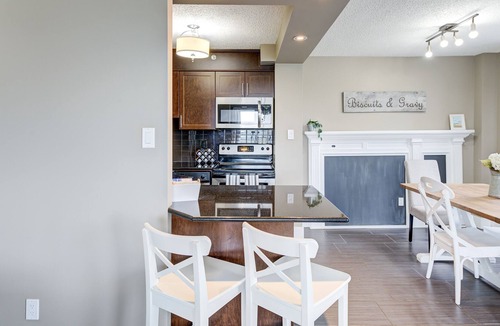 Saskatoon Downtown Condo | *The Montgomery* - Great views, clean and updated space!