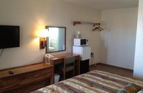 Monticello Hotel | The Monticello Inn