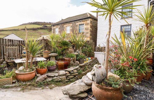 Gorran Haven Cottage | The Moonbeach Cabin