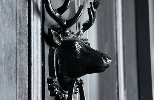 Oakland House | The Moonlight Manor - a themed hideaway!