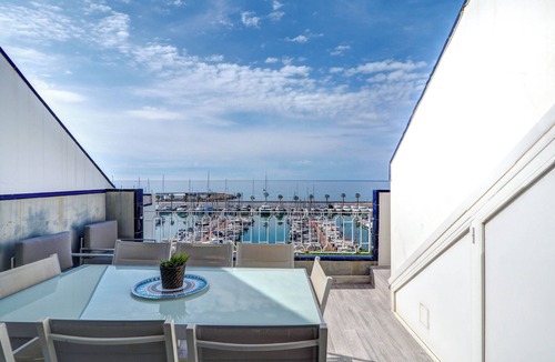 Sitges Villa | The Moonlight Sea View by Hello Homes Sitges