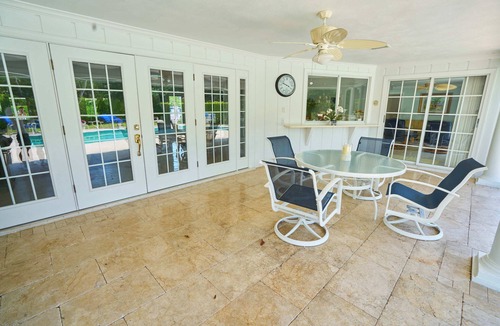 Moorings House | The Moorings, 4 bed Villa with pool in upscale Naples. MIN 30 DAY BOOKINGS ONLY