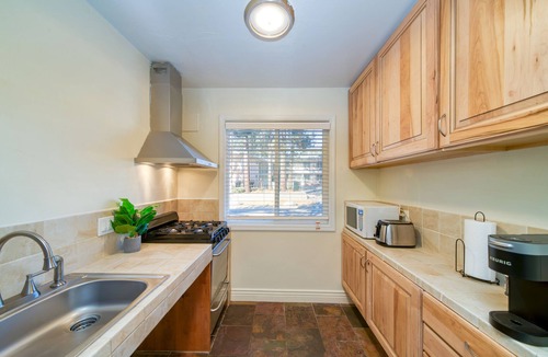 Lakeside Park Cabin | The Moose and Maple Lodge