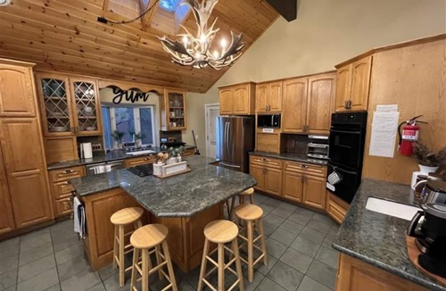Big Bear City Cabin | The Moose cabin