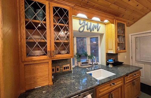 Big Bear City Cabin | The Moose cabin