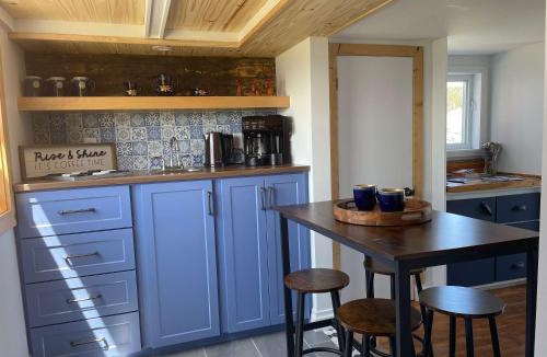 Crow Head House | The Moose Twillingate Island