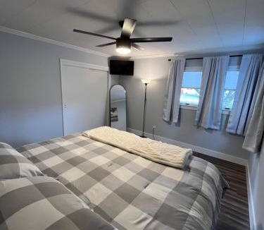 Allentown House | The Moravian