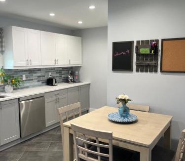 Allentown House | The Moravian