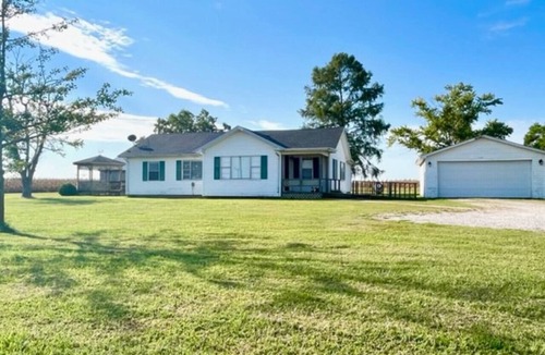 Mc Dougal House | The Morning Glory - Country Cottage