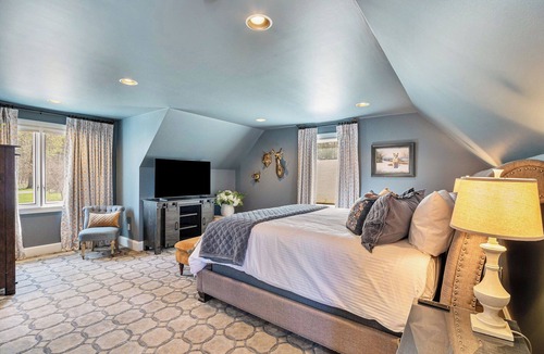 Niles Bed & Breakfast | The Morris Estate