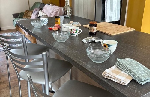 La Roche-en-Brenil House | The Morvan cocoon