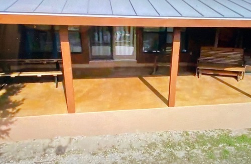 Sabinal House | The Most Beautiful Private Riverfront in Concan~River Views, Float 2 Cabin!