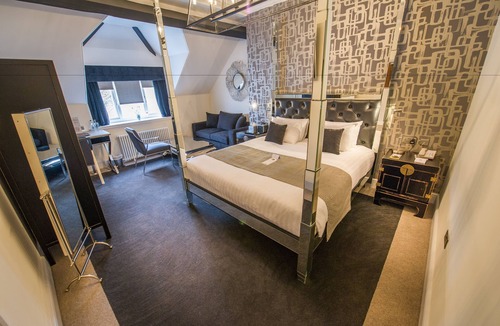 Wolverhampton Hotel | The Mount Country Manor Hotel & Golf