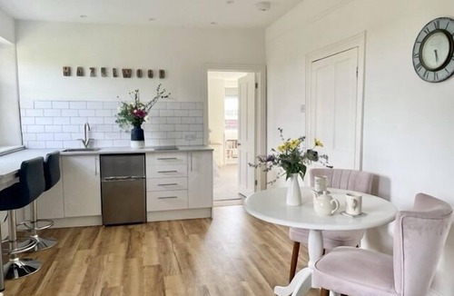 Somerton Apartment | The Mount Somerton