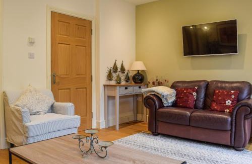 Towcester House | The Mount View