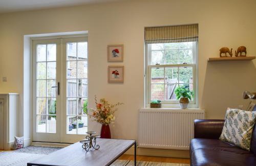 Towcester House | The Mount View