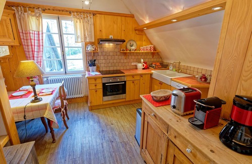 La Vancelle Apartment | The Mountain Hiker - Garden terrace & views