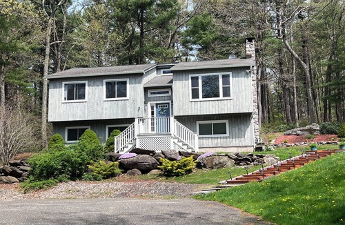 Warren House | The Mountain Laurel Overlook - A Charming Home in Litchfield County, CT