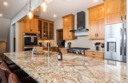 McGaheysville Cabin | The Mountain Mansion