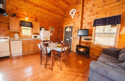 Bruceton Mills Cabin | The Mountaineer Cabin