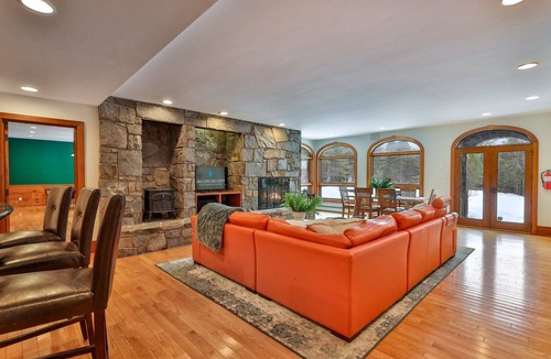 Killington House | The Mountainside House - Luxury Home in Killington