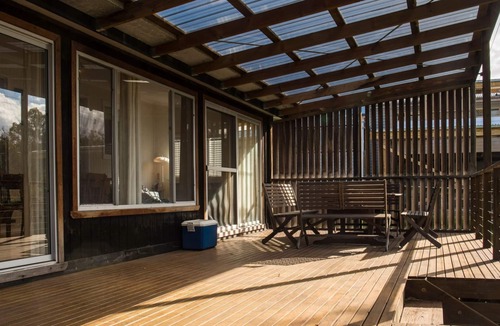 Ventnor House | The Mountainview Hideaway