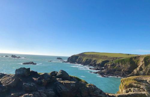 Mullion Hotel | The Mounts Bay Inn